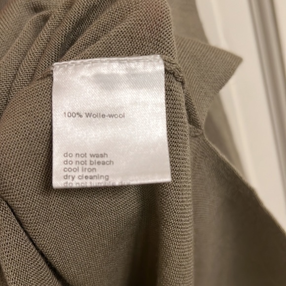 Akris Punto Wool Sweater size 10 - Picture 6 of 6